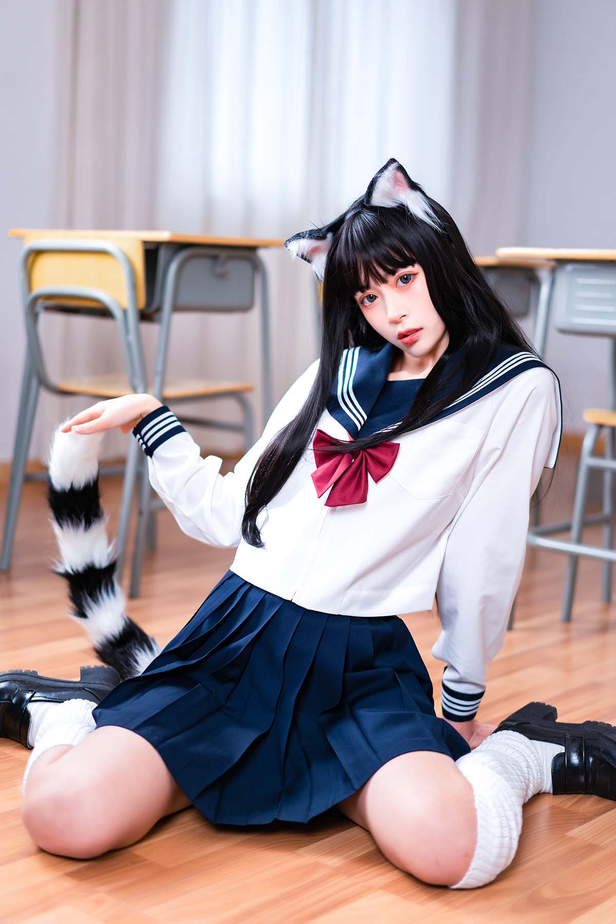 虫皿虫皿 – 猫娘JK制服