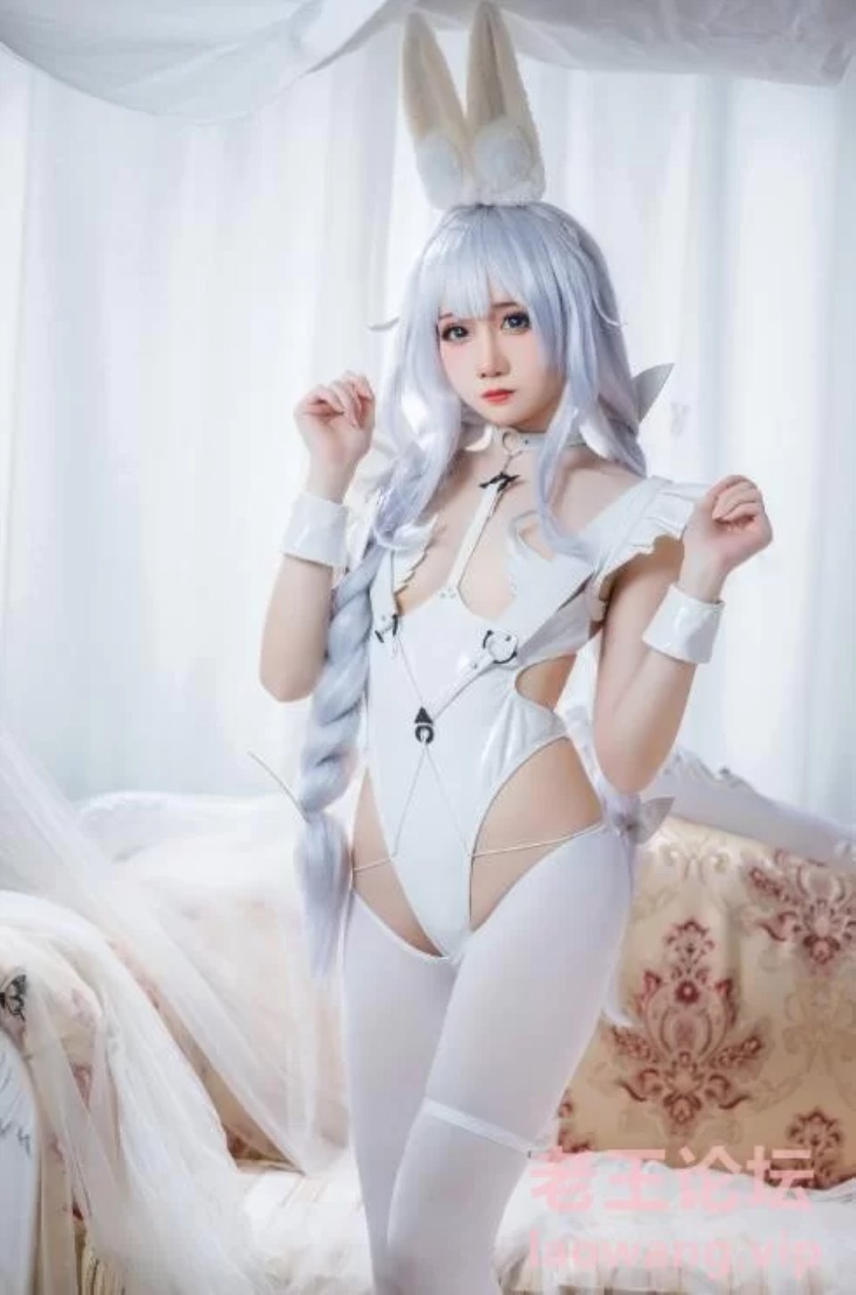 [国产coser] [转载搬运] 焖焖碳 7套合集 167P-1.59G 【百度云】 [167P+1.59G][百度盘]