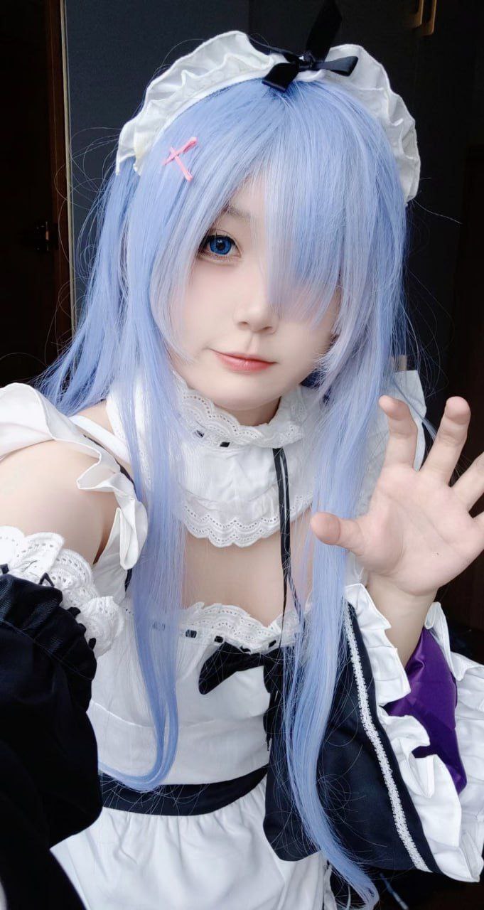 b站17岁反差高中小母狗coser