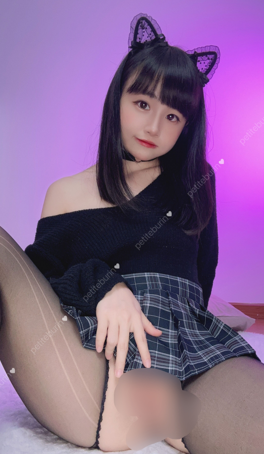 极品萝莉-loliburin-of8月-10.13最新视图（29P,16V,1.31G）